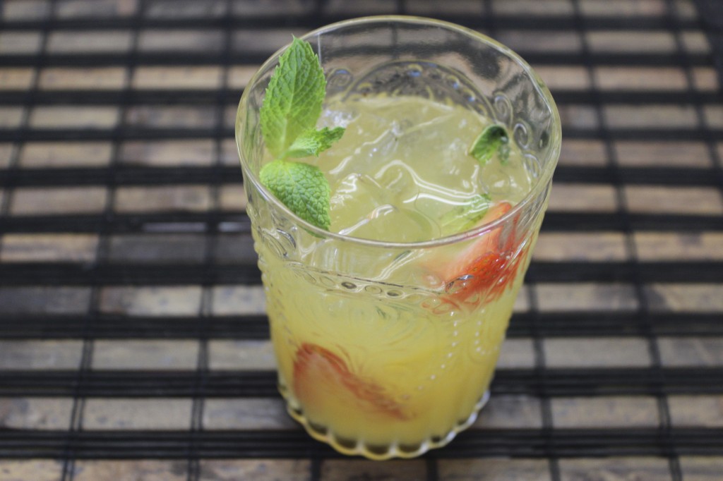 mint and fruit cooler